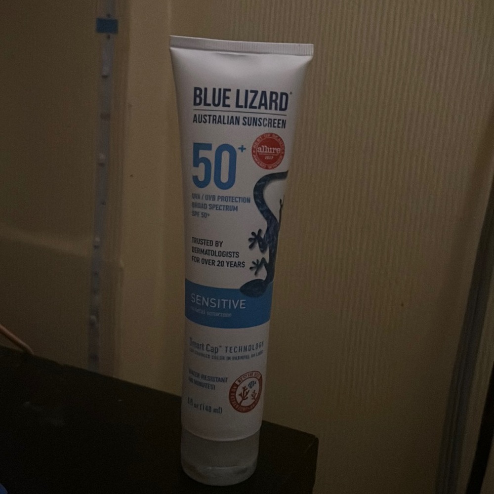 Blue lizard sunscreen. Leaves white cast.